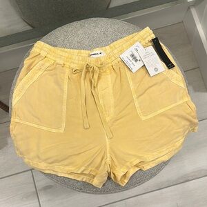 O'Neill Women's Yellow Shorts